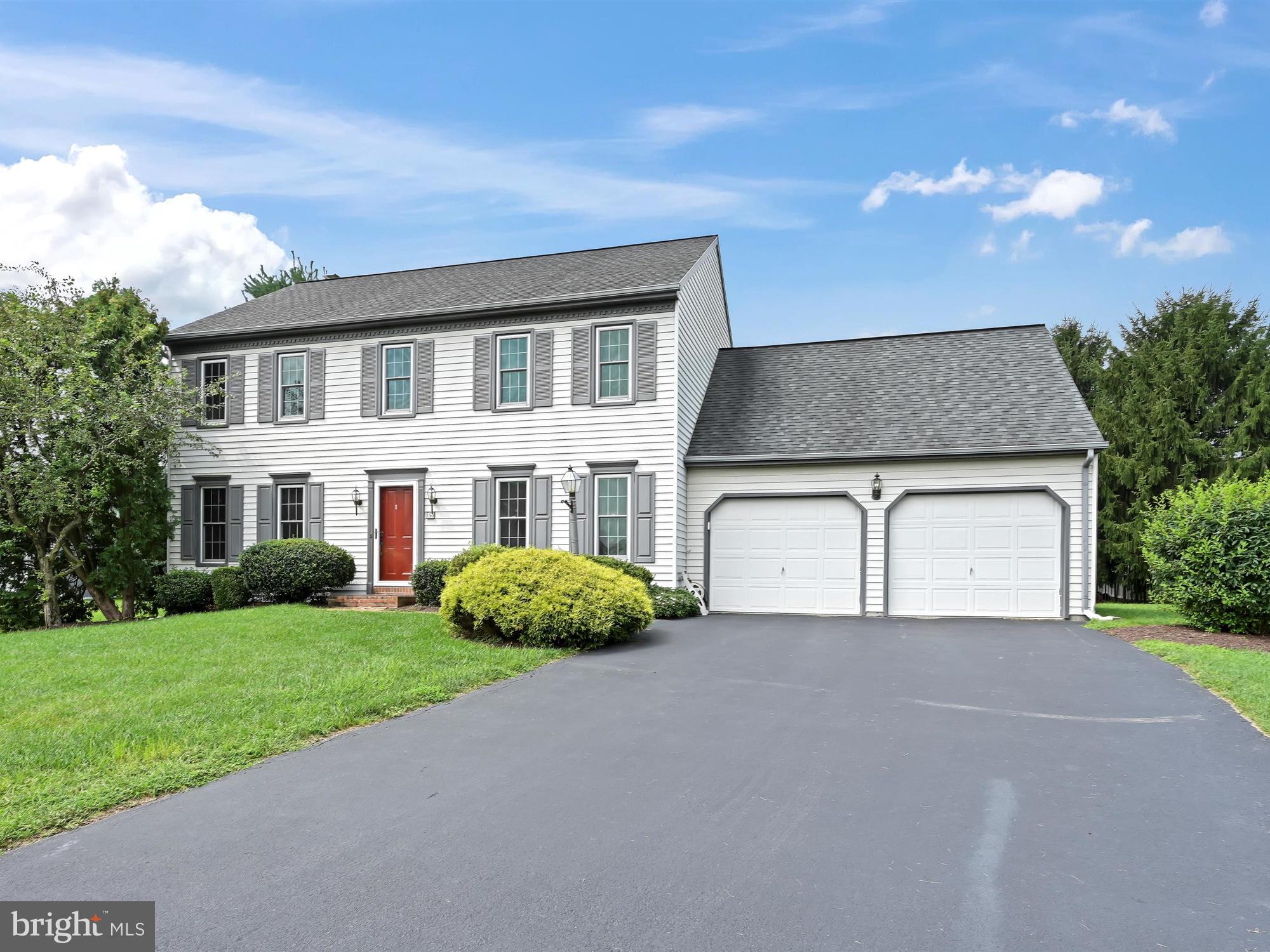 EASTLAND HILLS - Residential