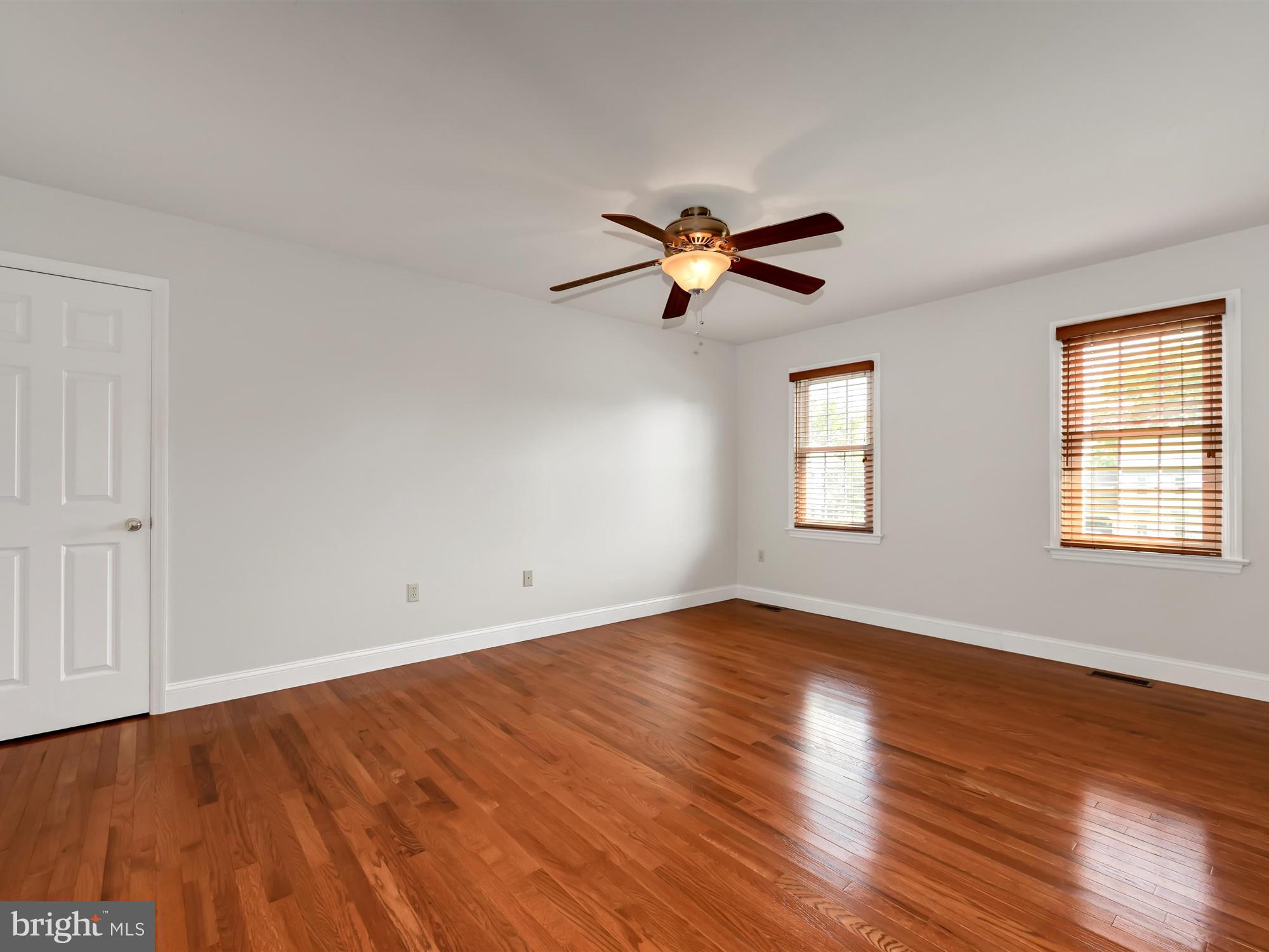 EASTLAND HILLS - Residential