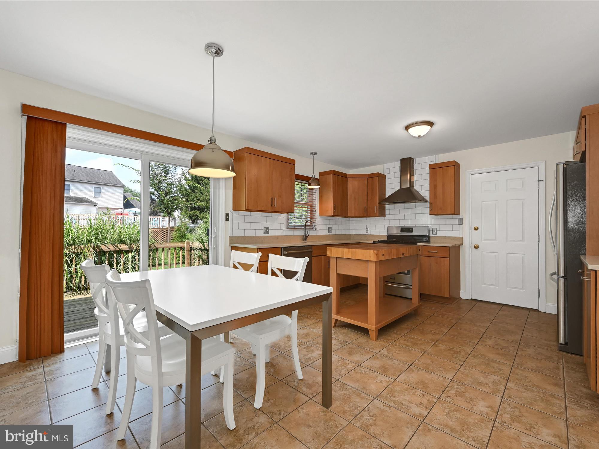 EASTLAND HILLS - Residential