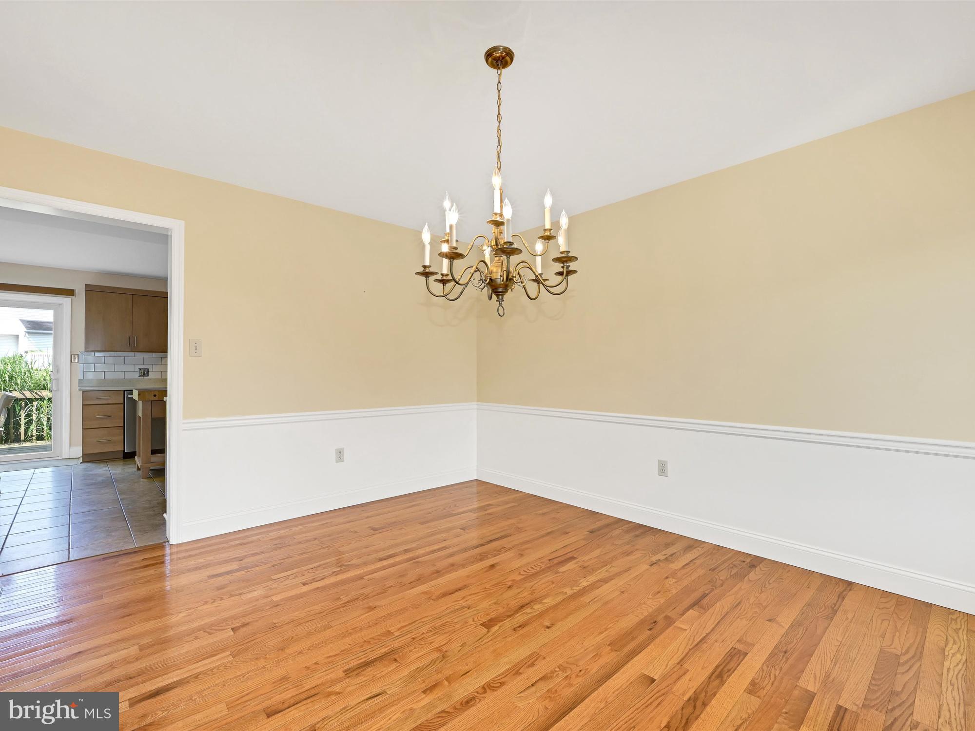 EASTLAND HILLS - Residential