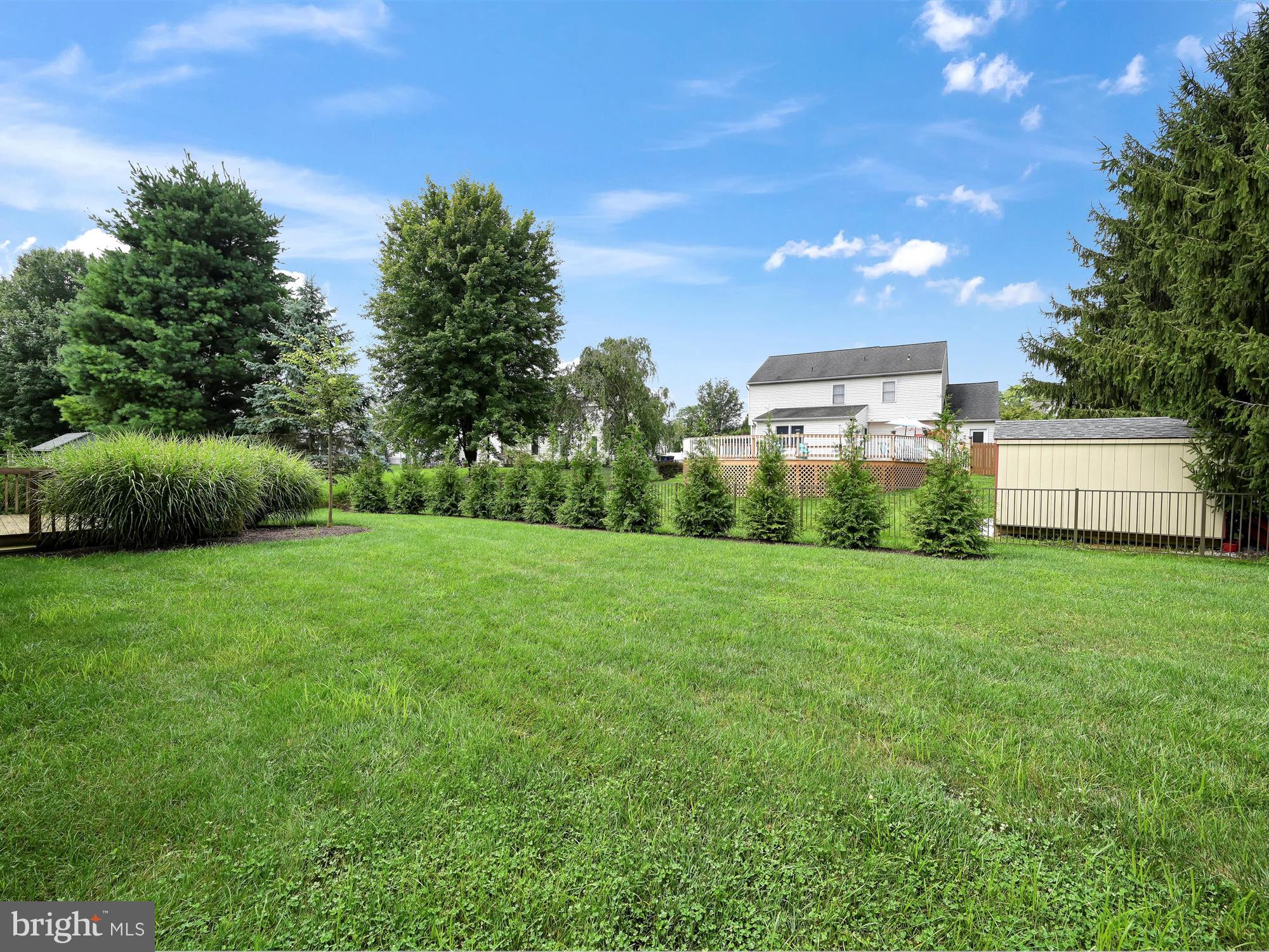 EASTLAND HILLS - Residential