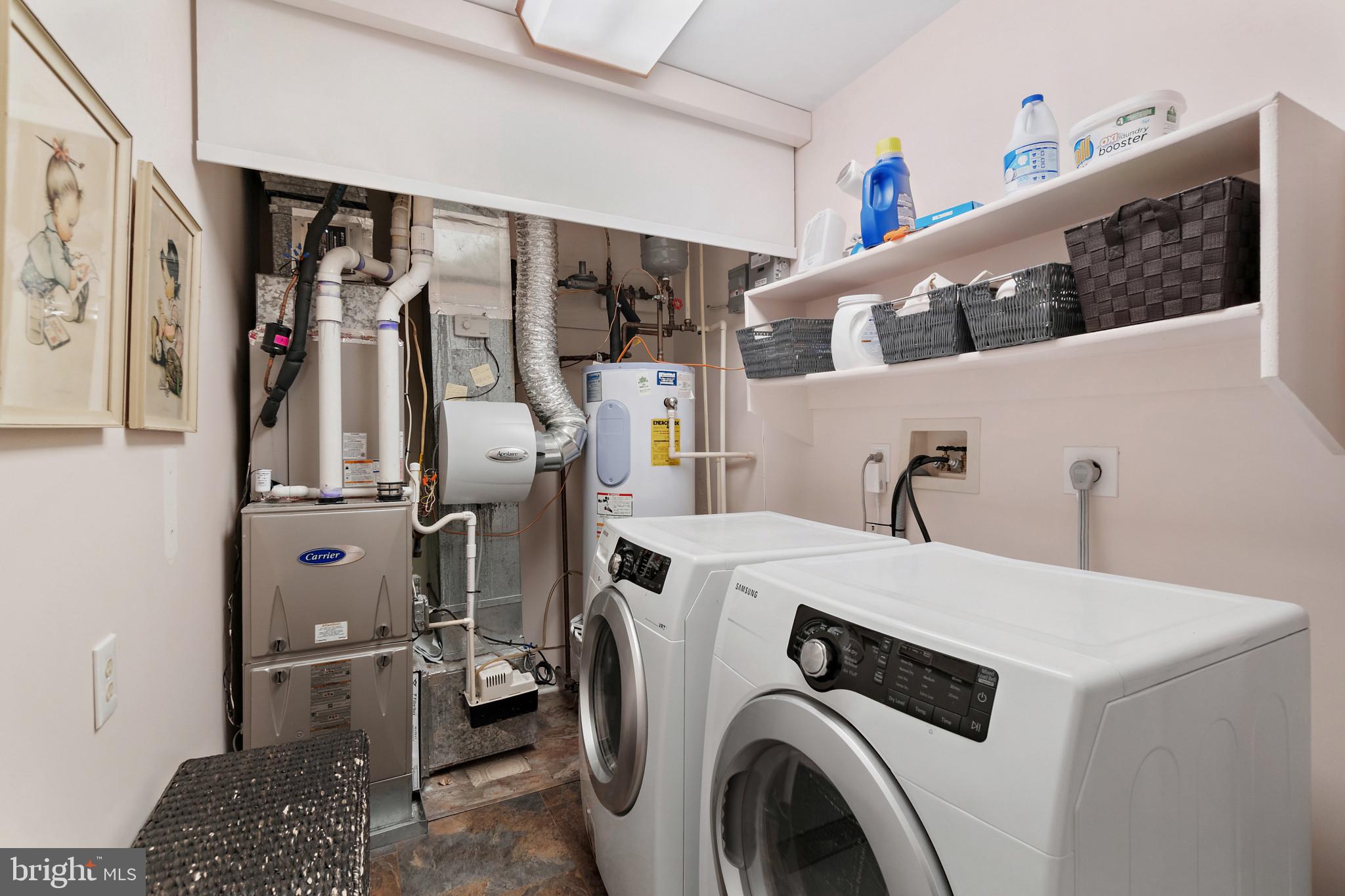 HERITAGE HARBOUR - Residential