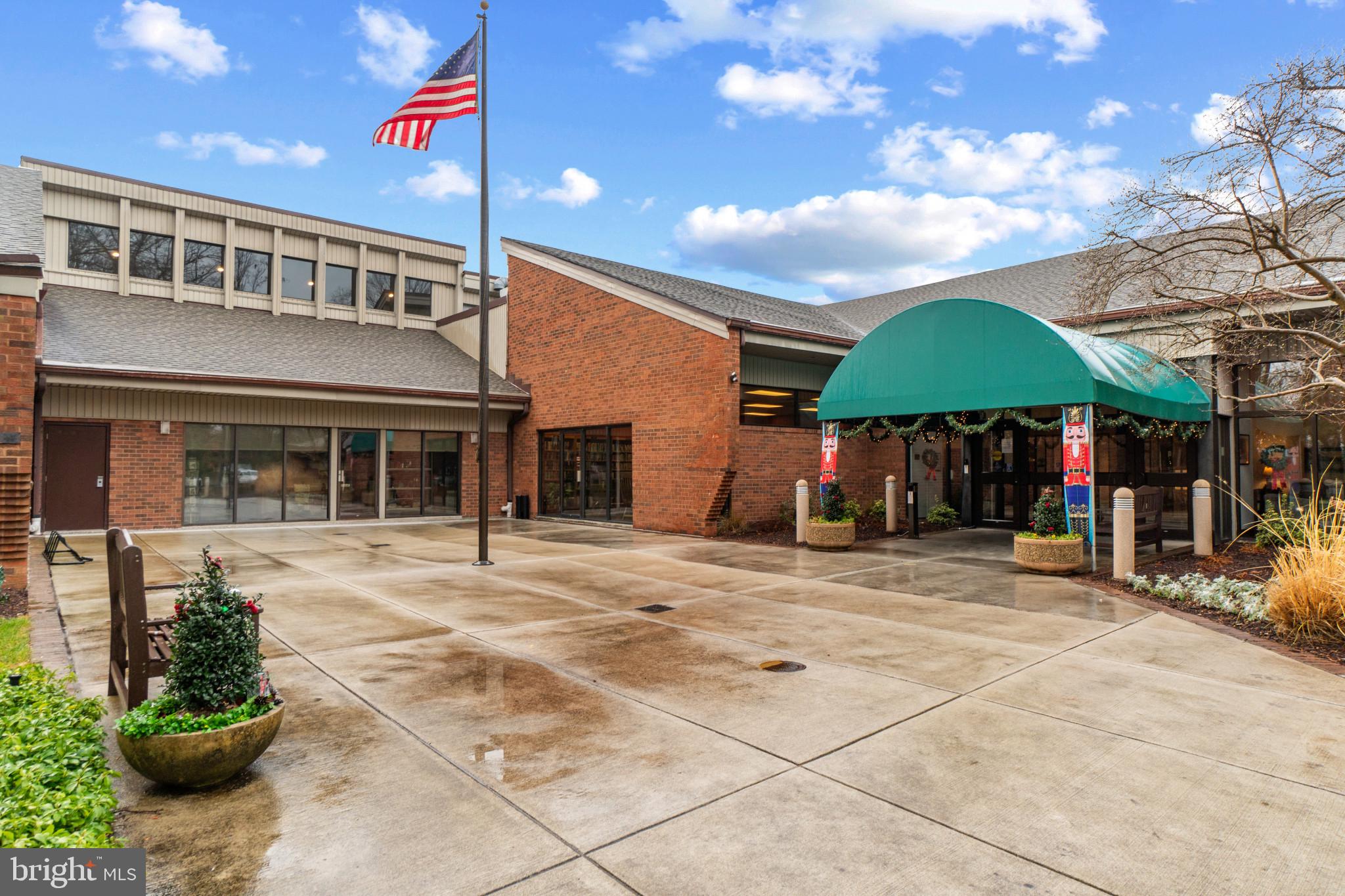 HERITAGE HARBOUR - Residential