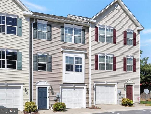 ANTRIM CROSSING - Residential