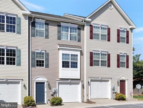 546 S CARLISLE STREET GREENCASTLE PA 17225