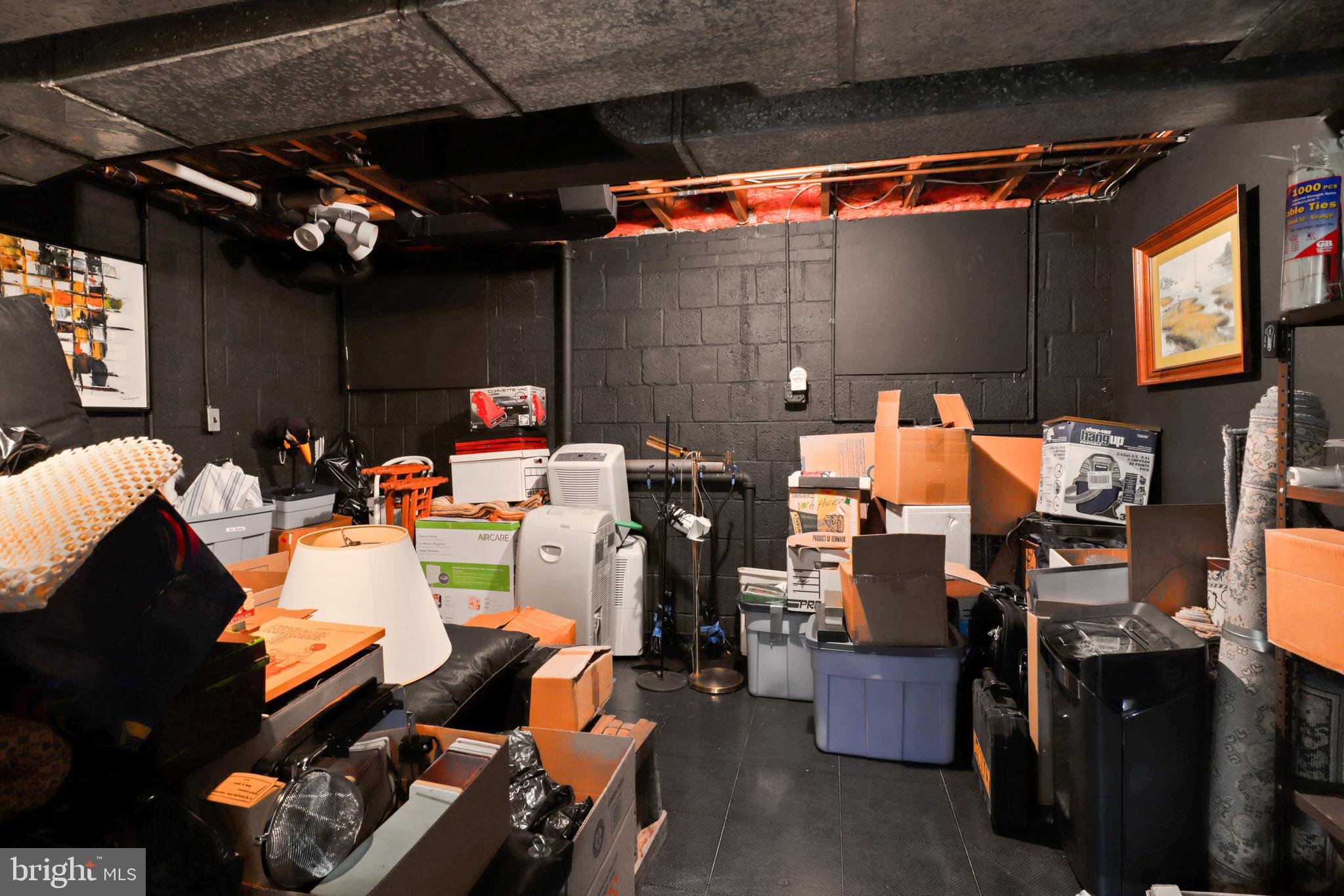 BELLEVUE FOREST - Residential