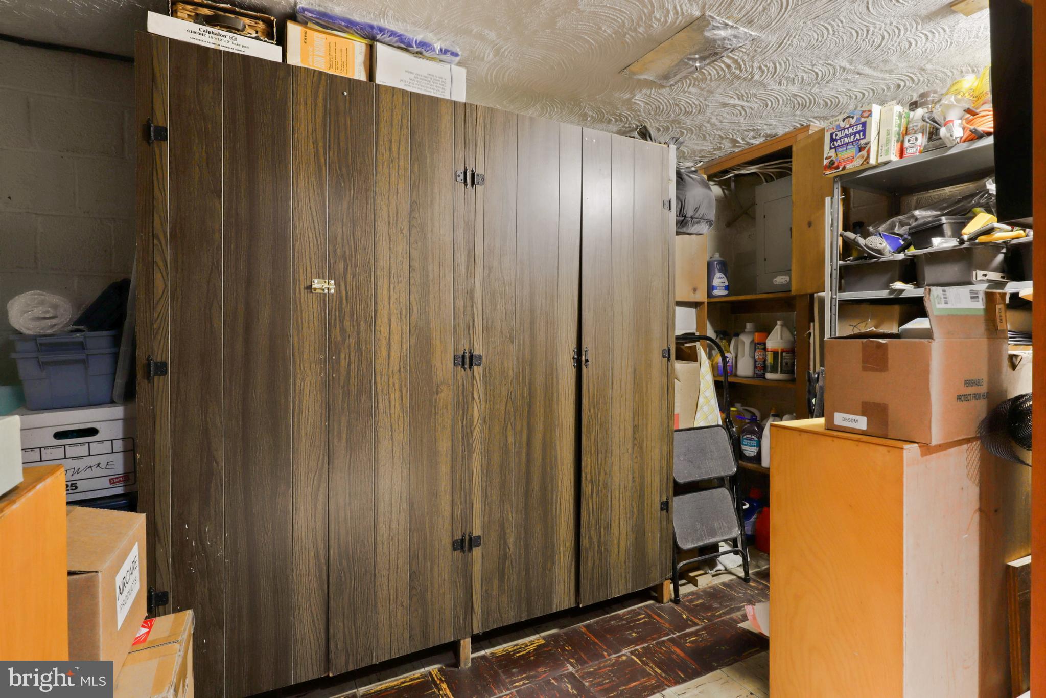 BELLEVUE FOREST - Residential