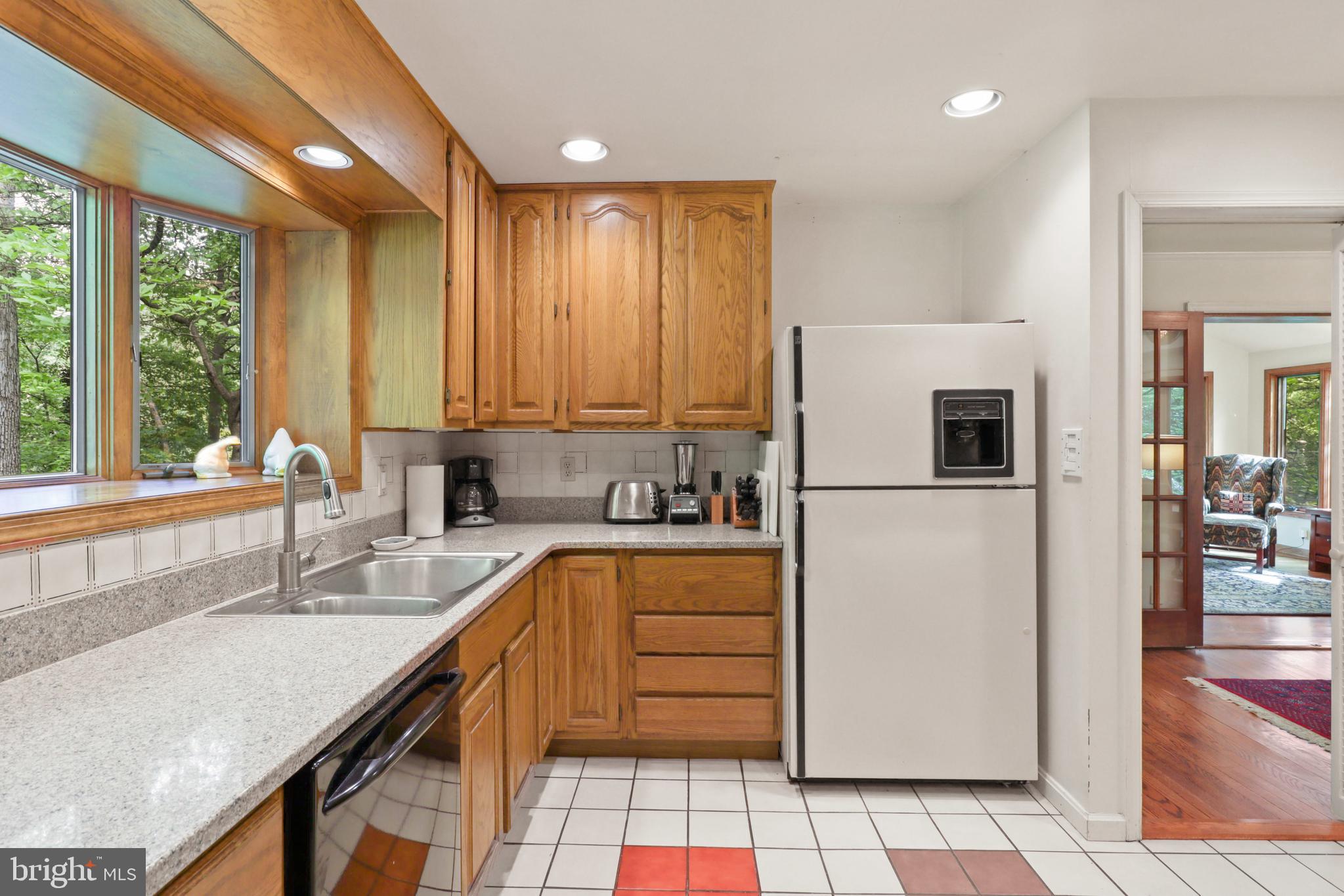 BELLEVUE FOREST - Residential