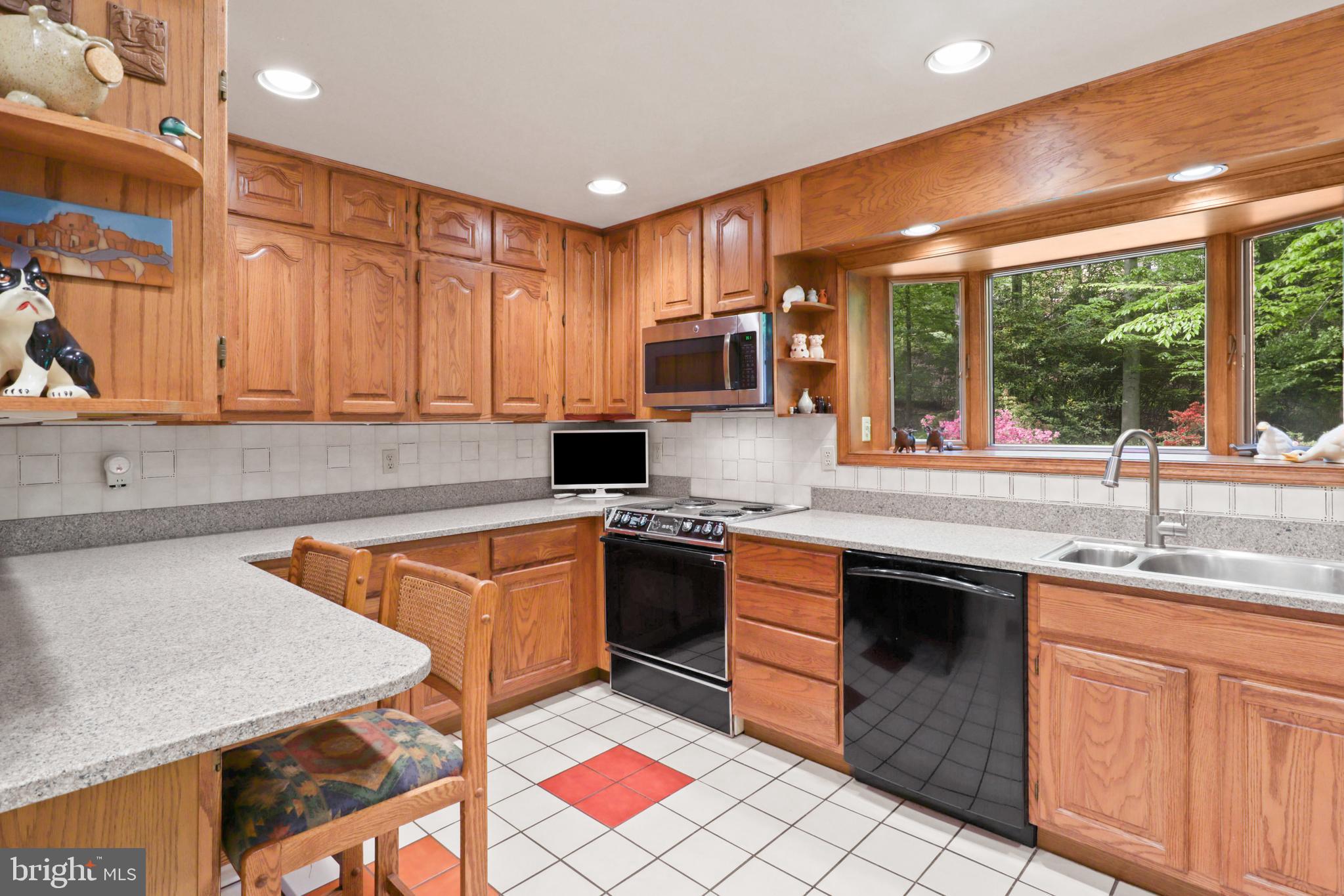 BELLEVUE FOREST - Residential