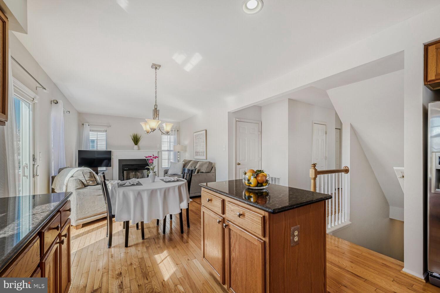 WILLOW HILL - Residential