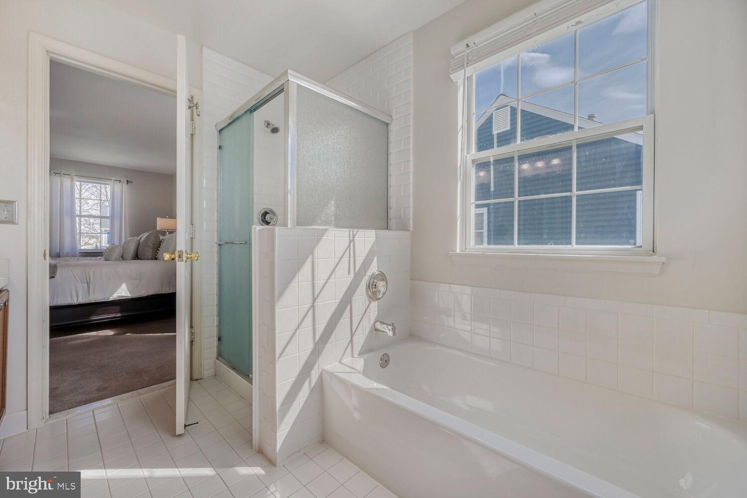 WILLOW HILL - Residential