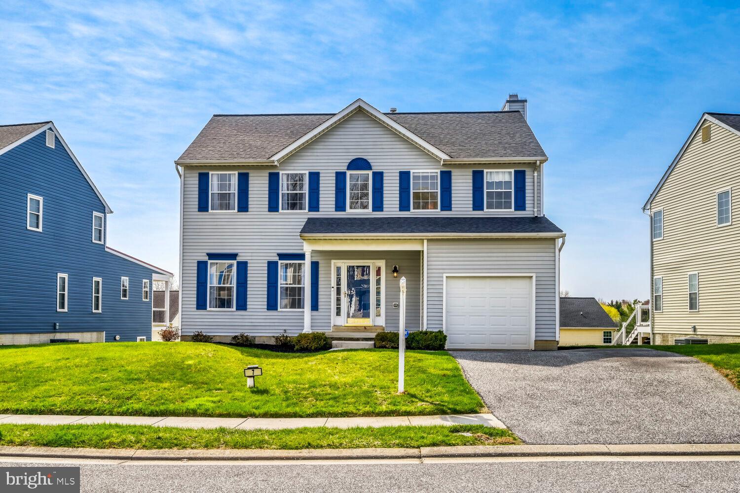 WILLOW HILL - Residential