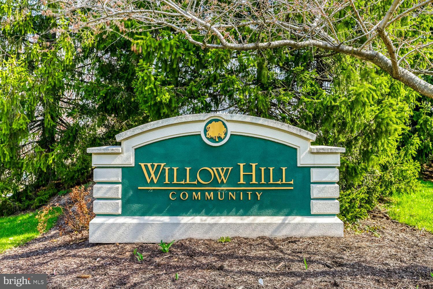 WILLOW HILL - Residential