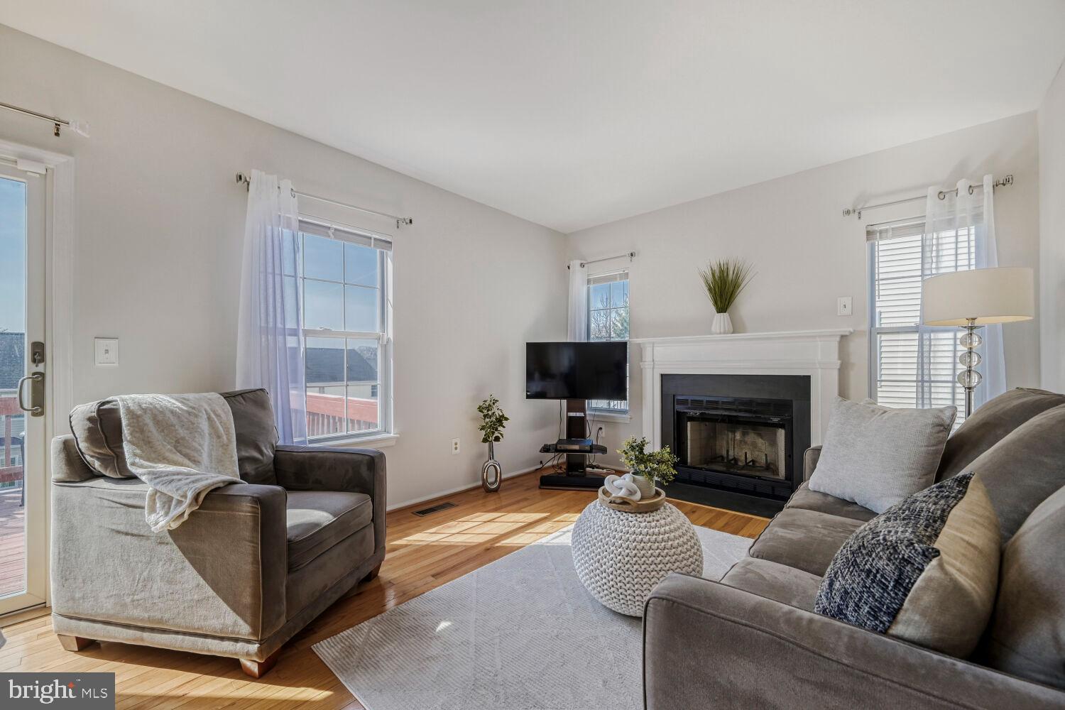 WILLOW HILL - Residential