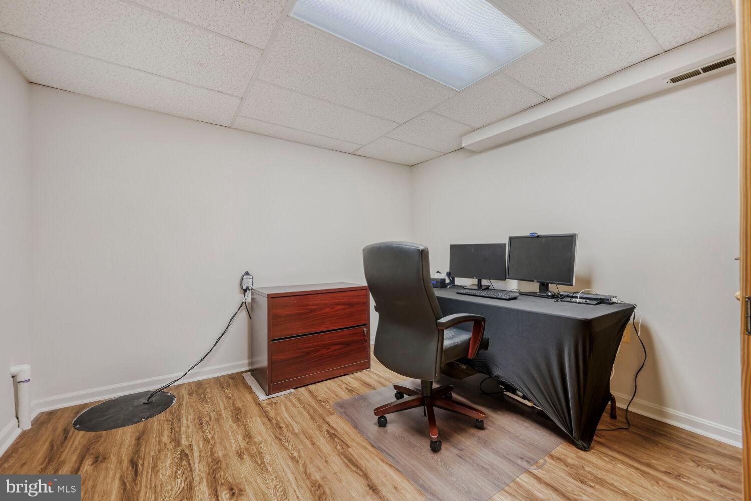 WILLOW HILL - Residential