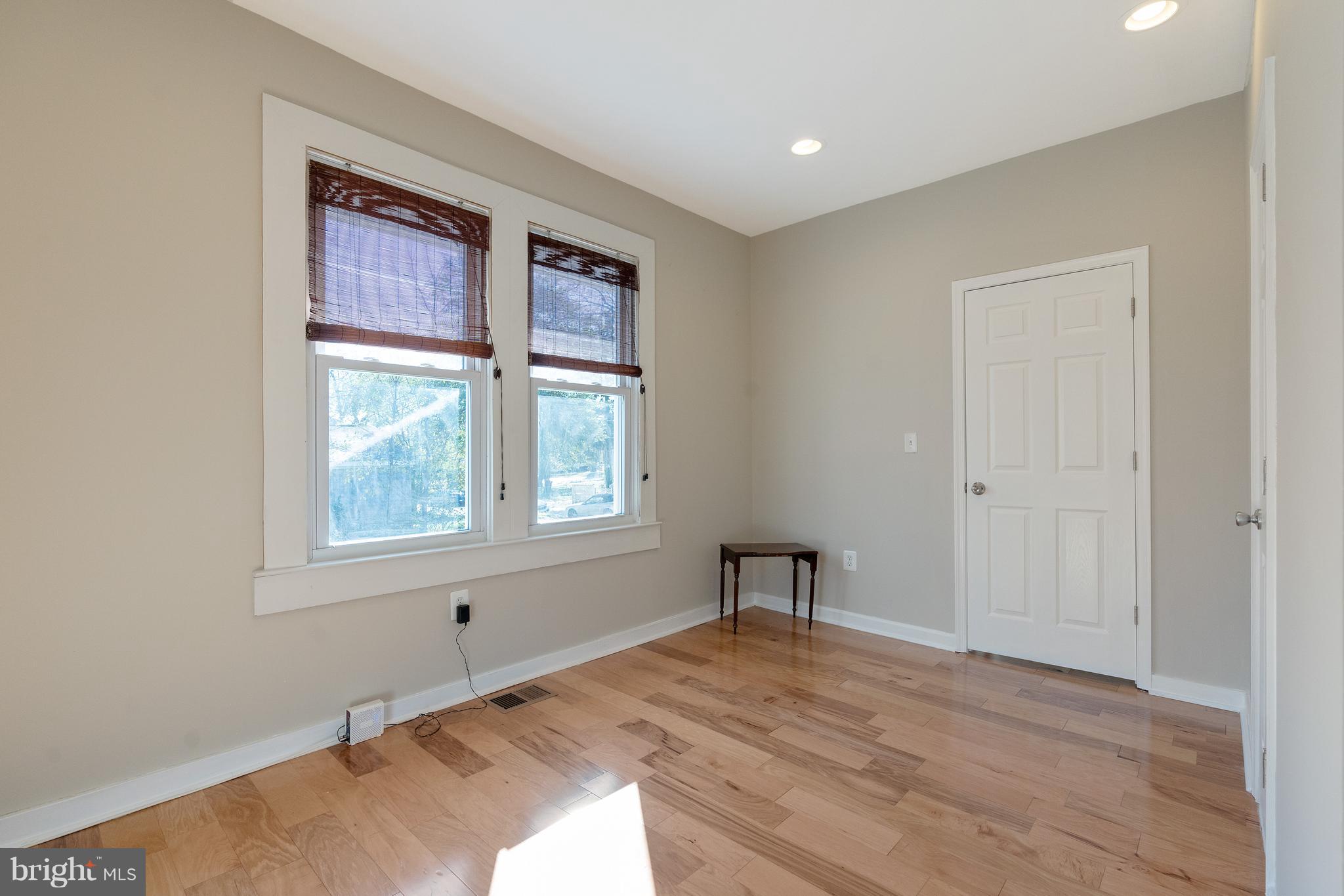 LAKELAND - Residential