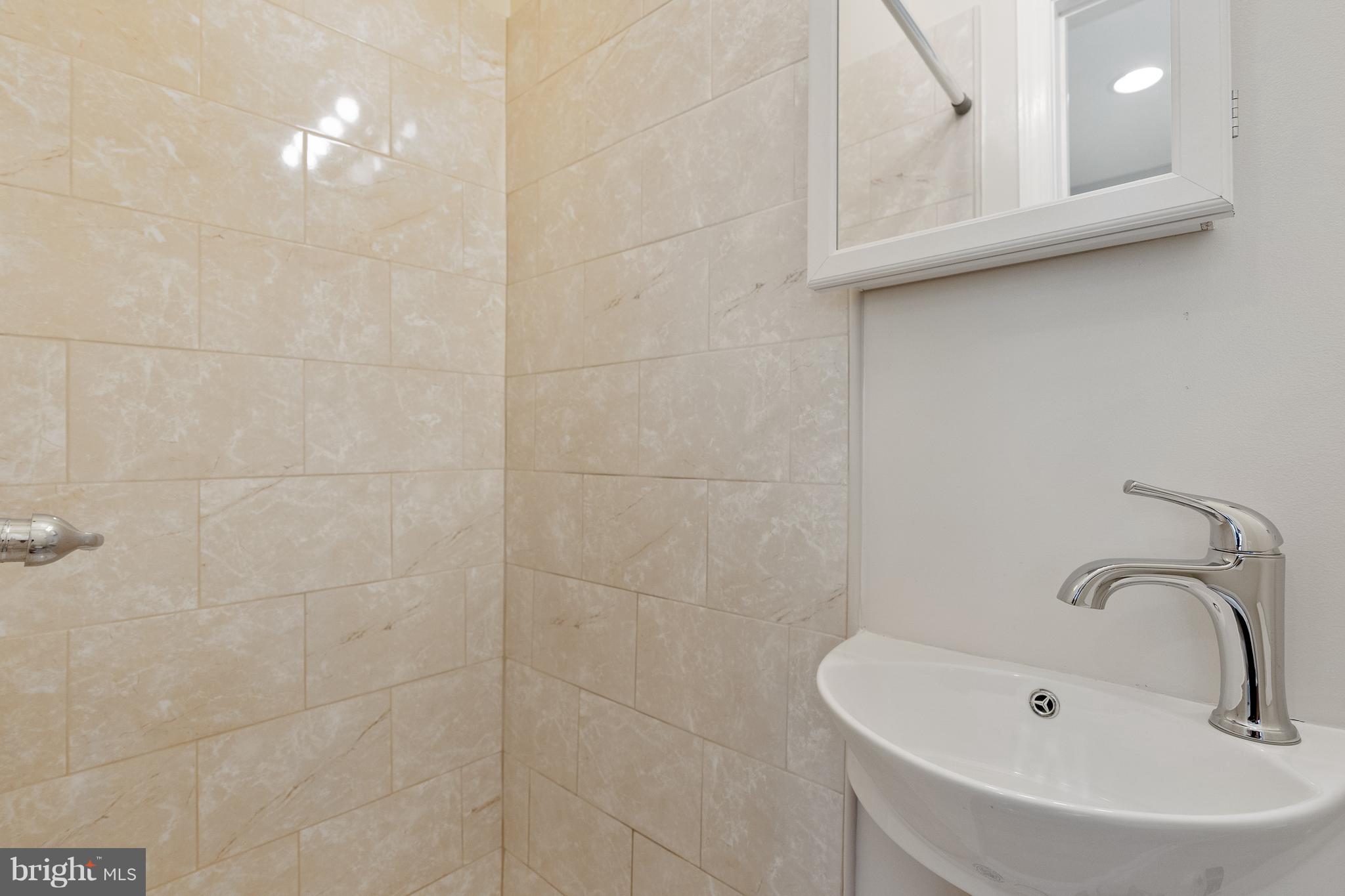 LAKELAND - Residential