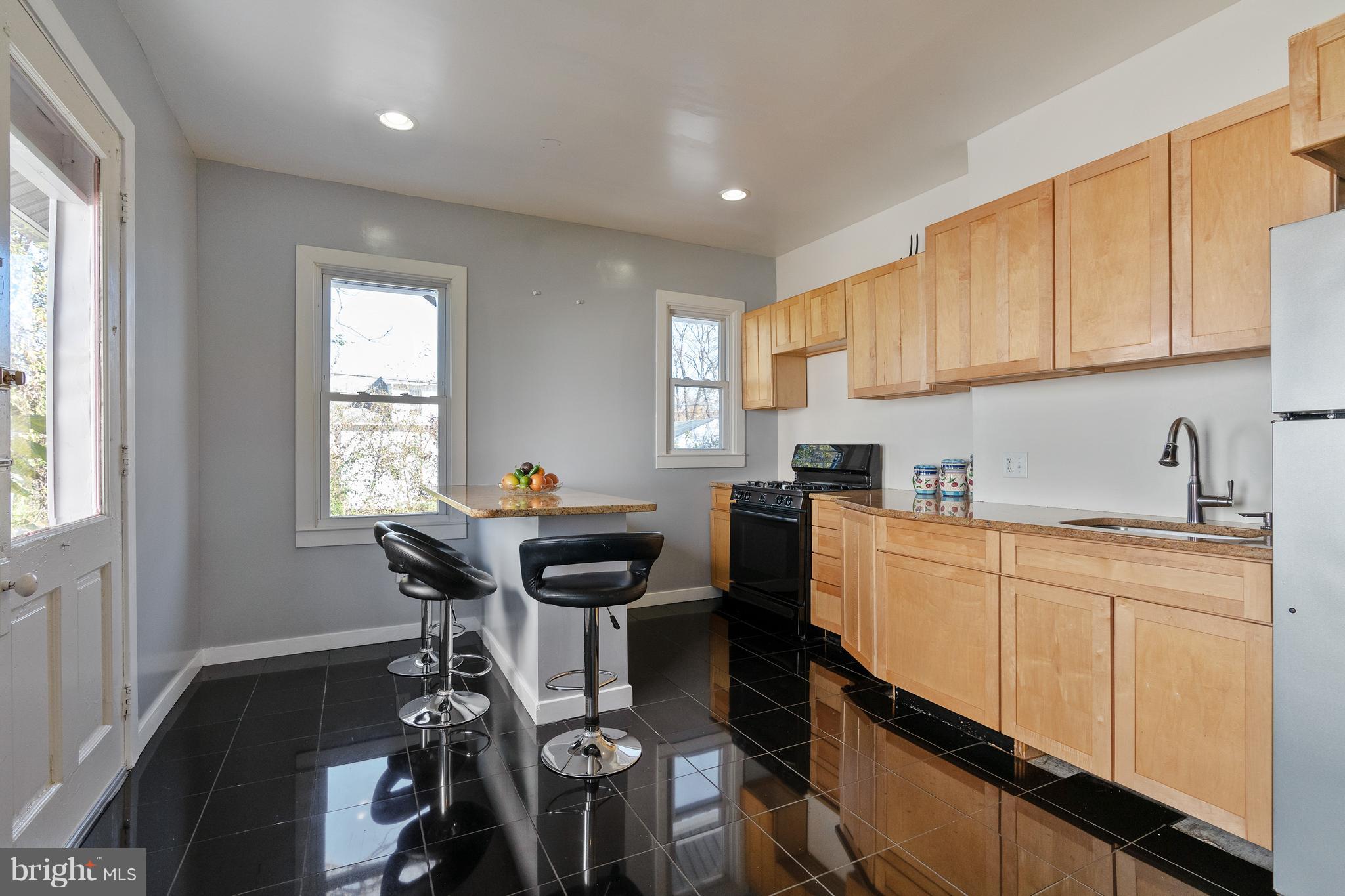 LAKELAND - Residential