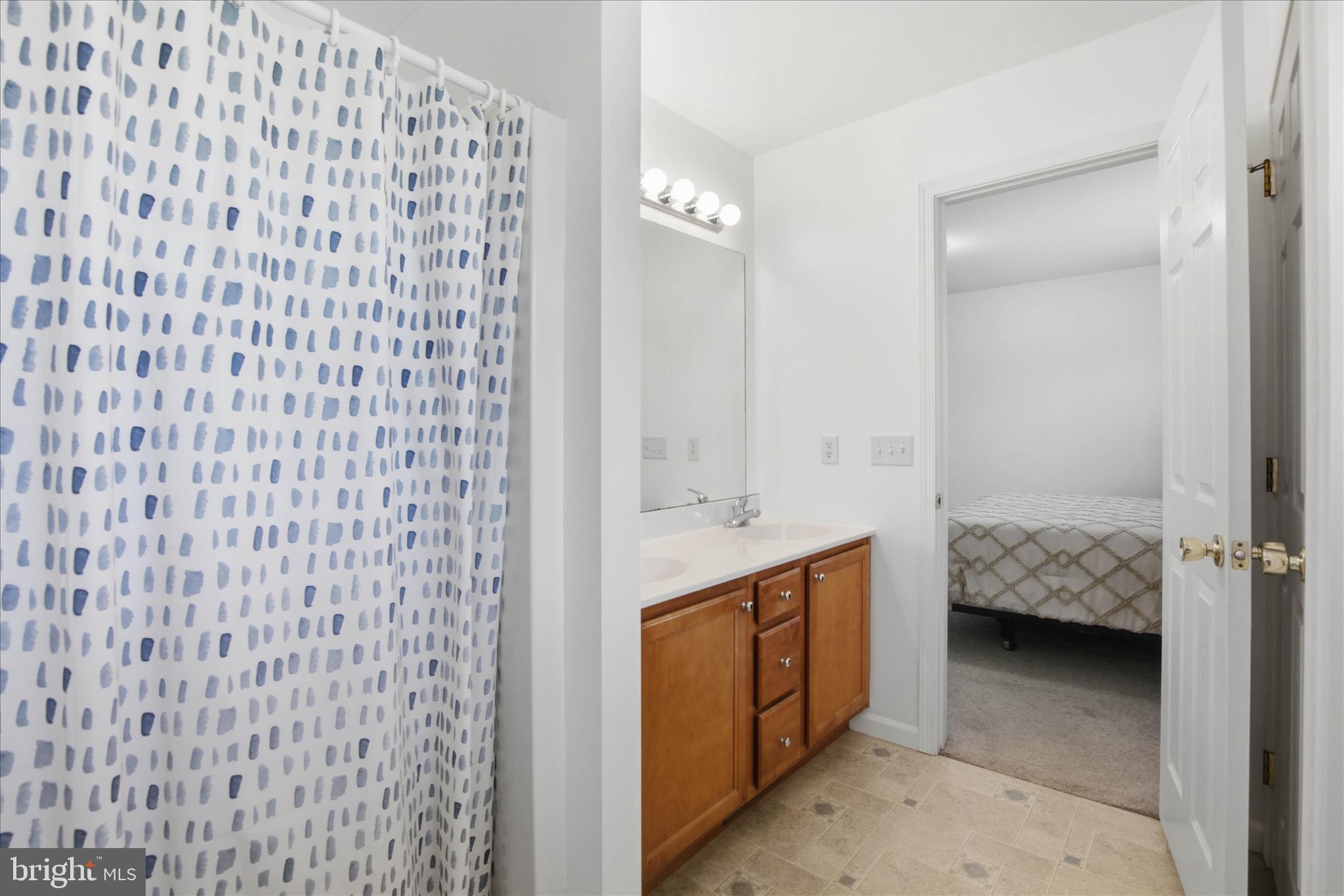 NEW HOLLAND BOROUGH - Residential