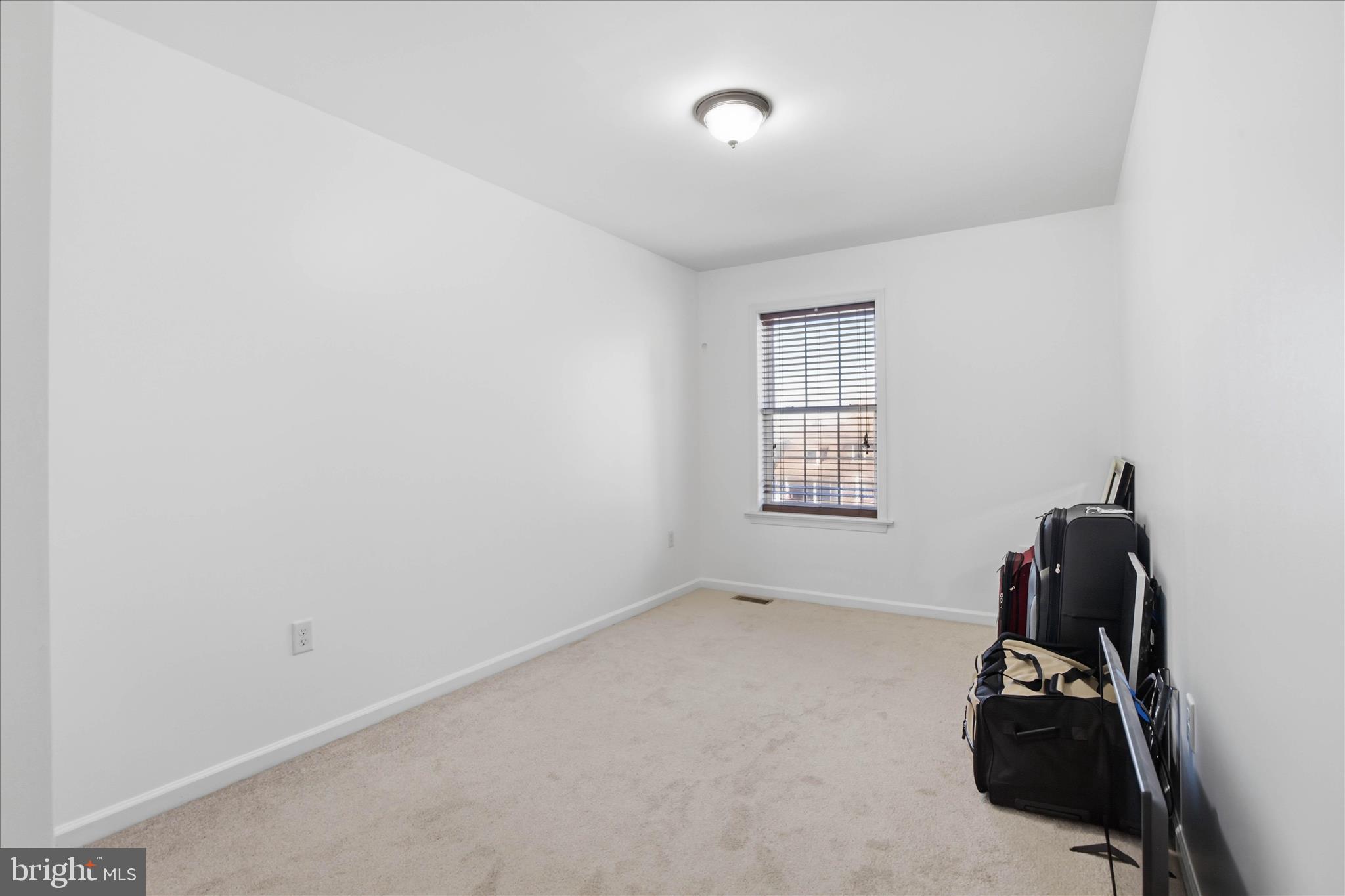 NEW HOLLAND BOROUGH - Residential