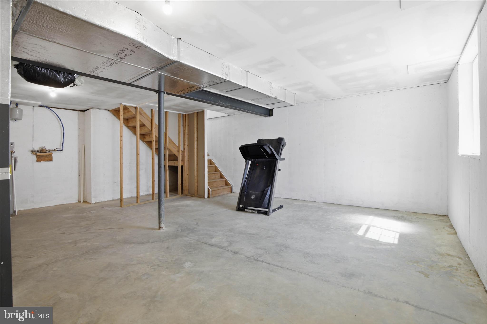 NEW HOLLAND BOROUGH - Residential