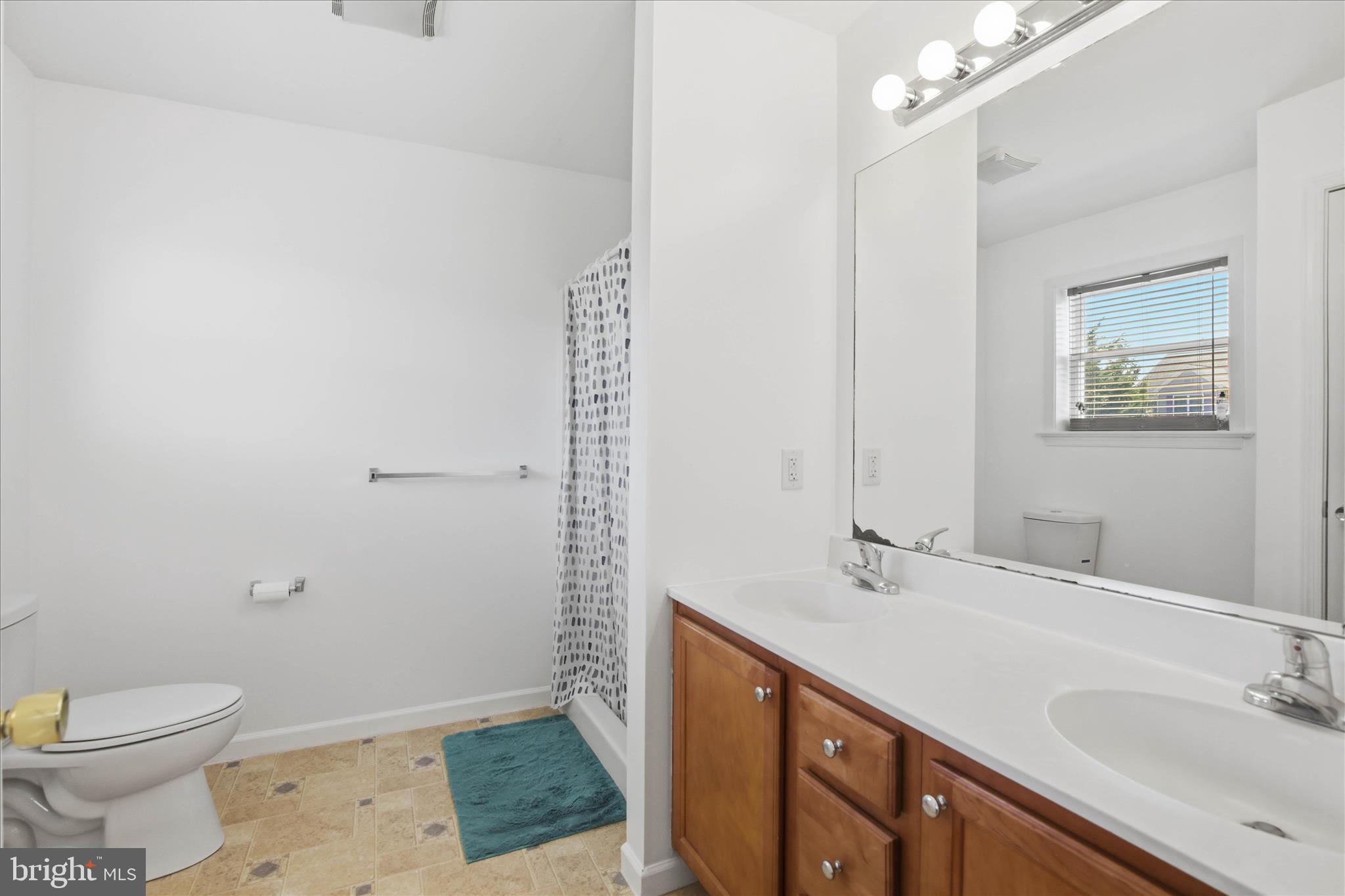 NEW HOLLAND BOROUGH - Residential