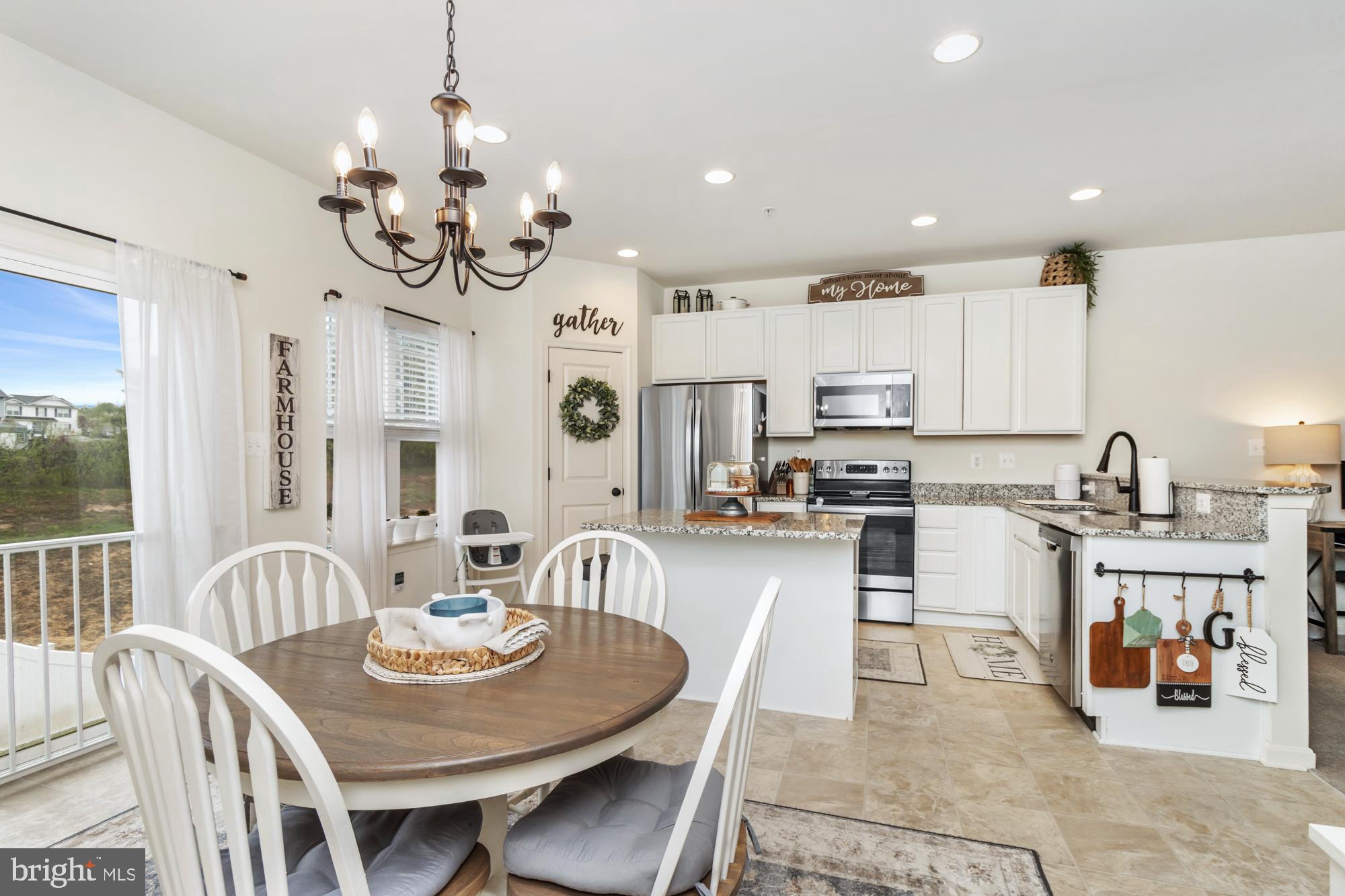 MAGNOLIA LANDING - Residential