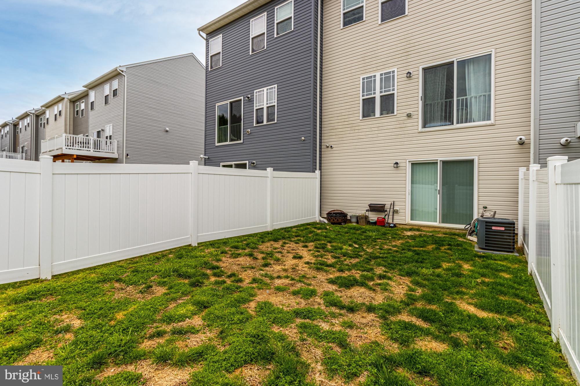 MAGNOLIA LANDING - Residential