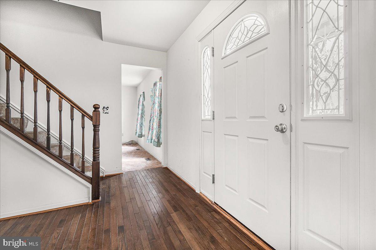 ENGLANDTOWNE - Residential