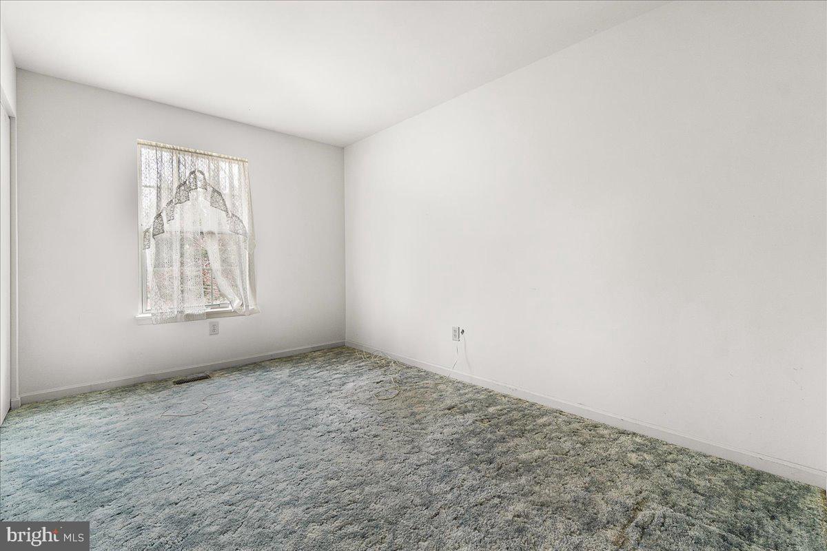 ENGLANDTOWNE - Residential