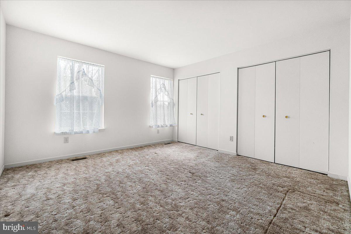 ENGLANDTOWNE - Residential