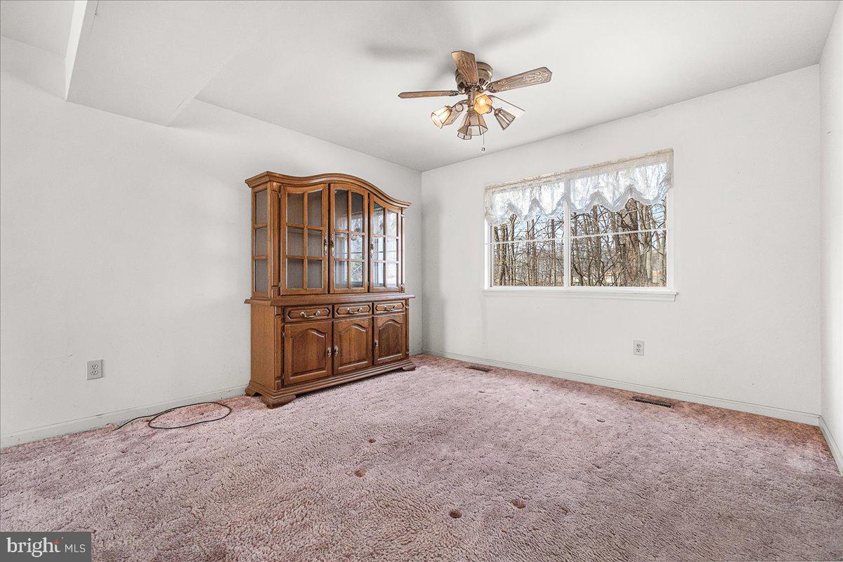 ENGLANDTOWNE - Residential