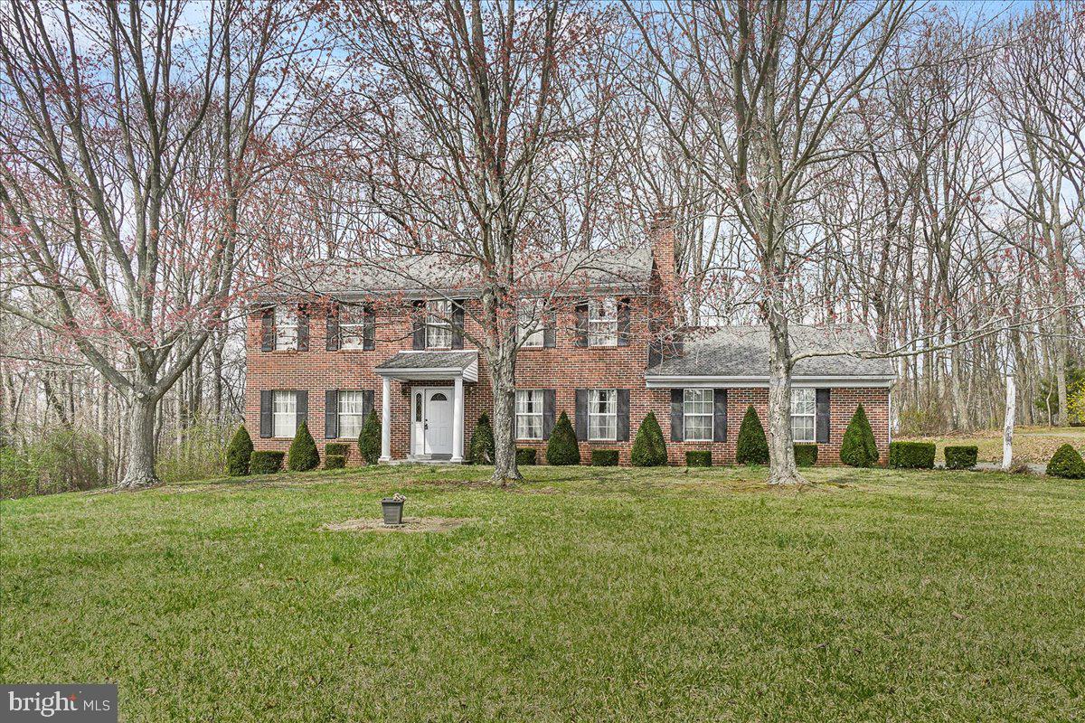 ENGLANDTOWNE - Residential