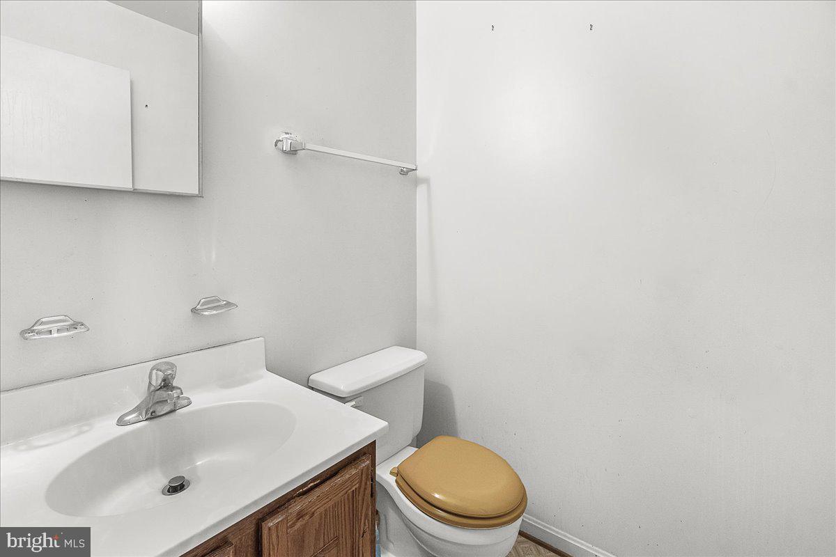 ENGLANDTOWNE - Residential