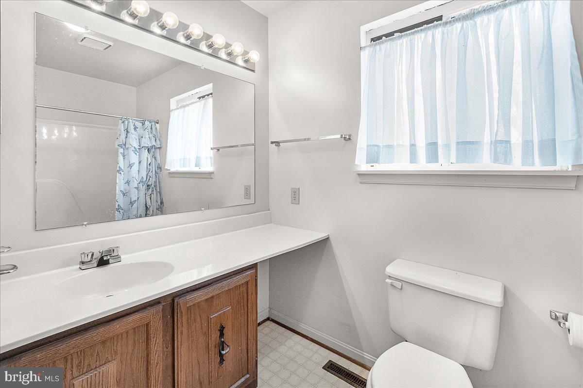 ENGLANDTOWNE - Residential