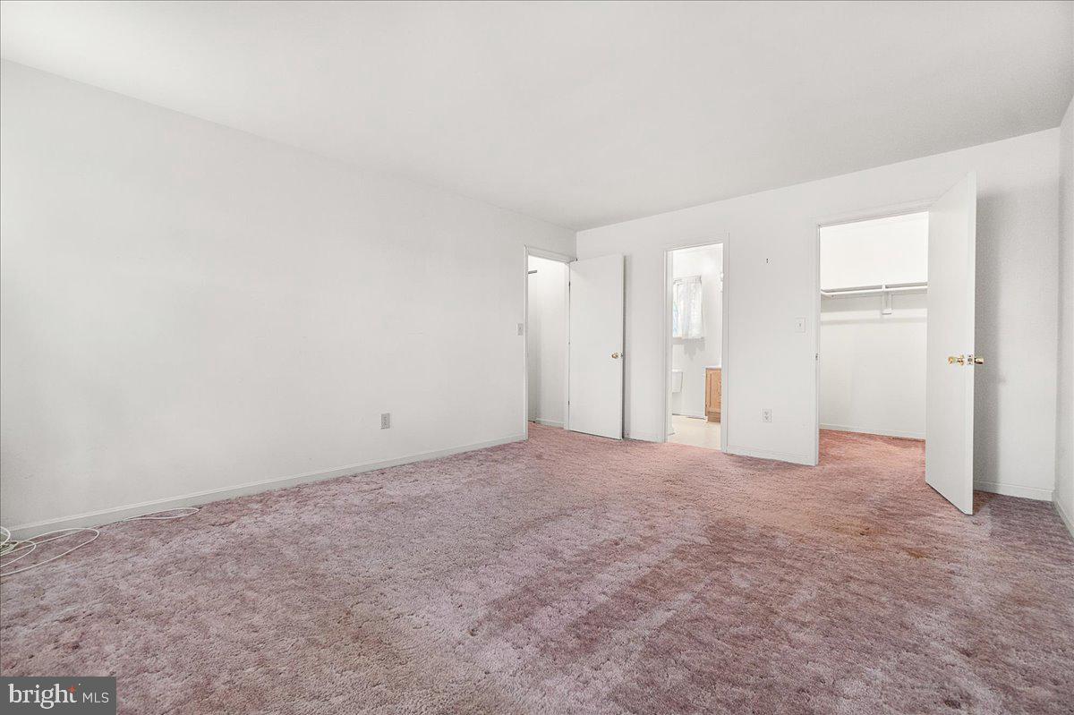 ENGLANDTOWNE - Residential