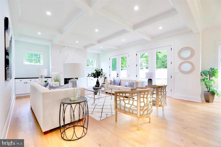 DANA HEIGHTS - Residential