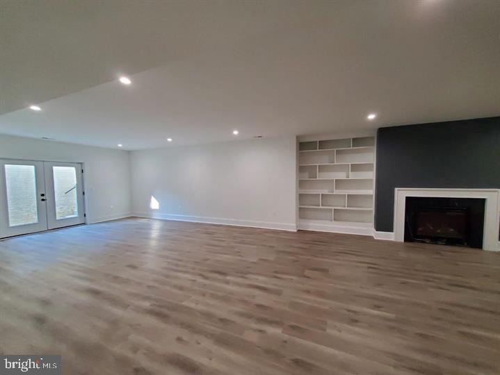 DANA HEIGHTS - Residential