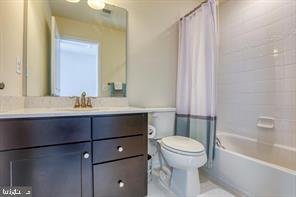 CRESCENT PLACE - Residential Lease