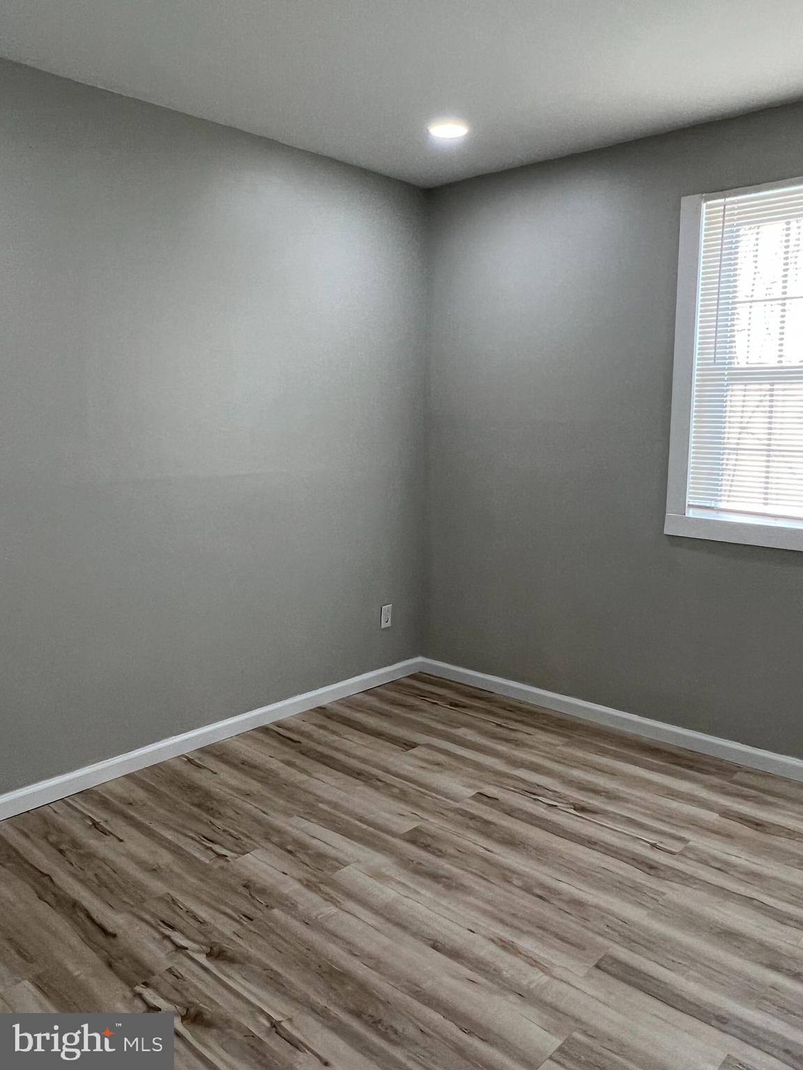 LEXINGTON - Residential Lease