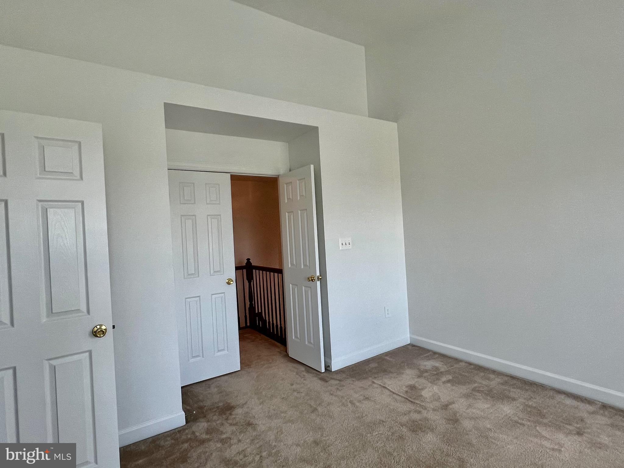 LAUREL HIGHLANDS - Residential Lease