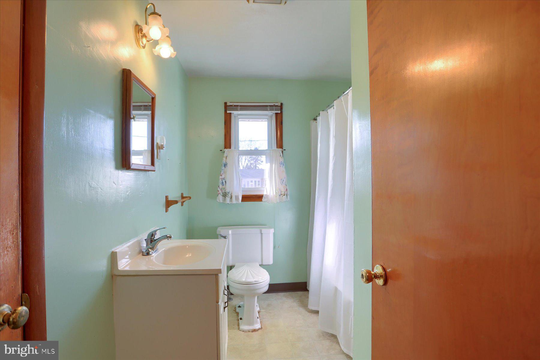 SCHLUSSER VILLAGE - Residential