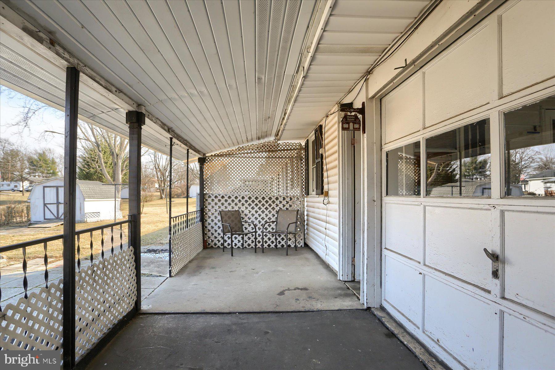 SCHLUSSER VILLAGE - Residential