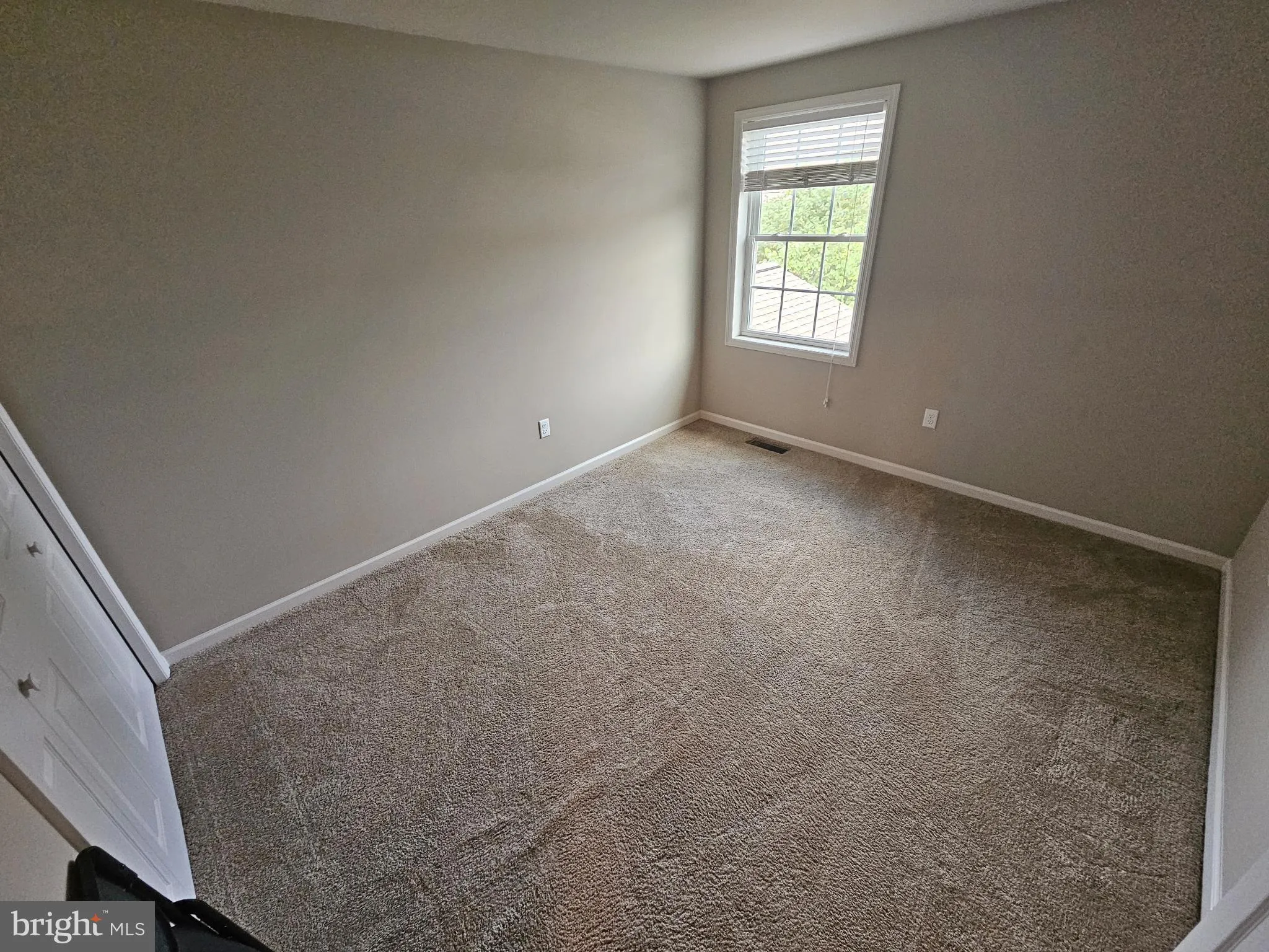 Mount Joy, Pennsylvania 17552, United States, 3 Bedrooms Bedrooms, ,3 BathroomsBathrooms,Residential,Pending,183554