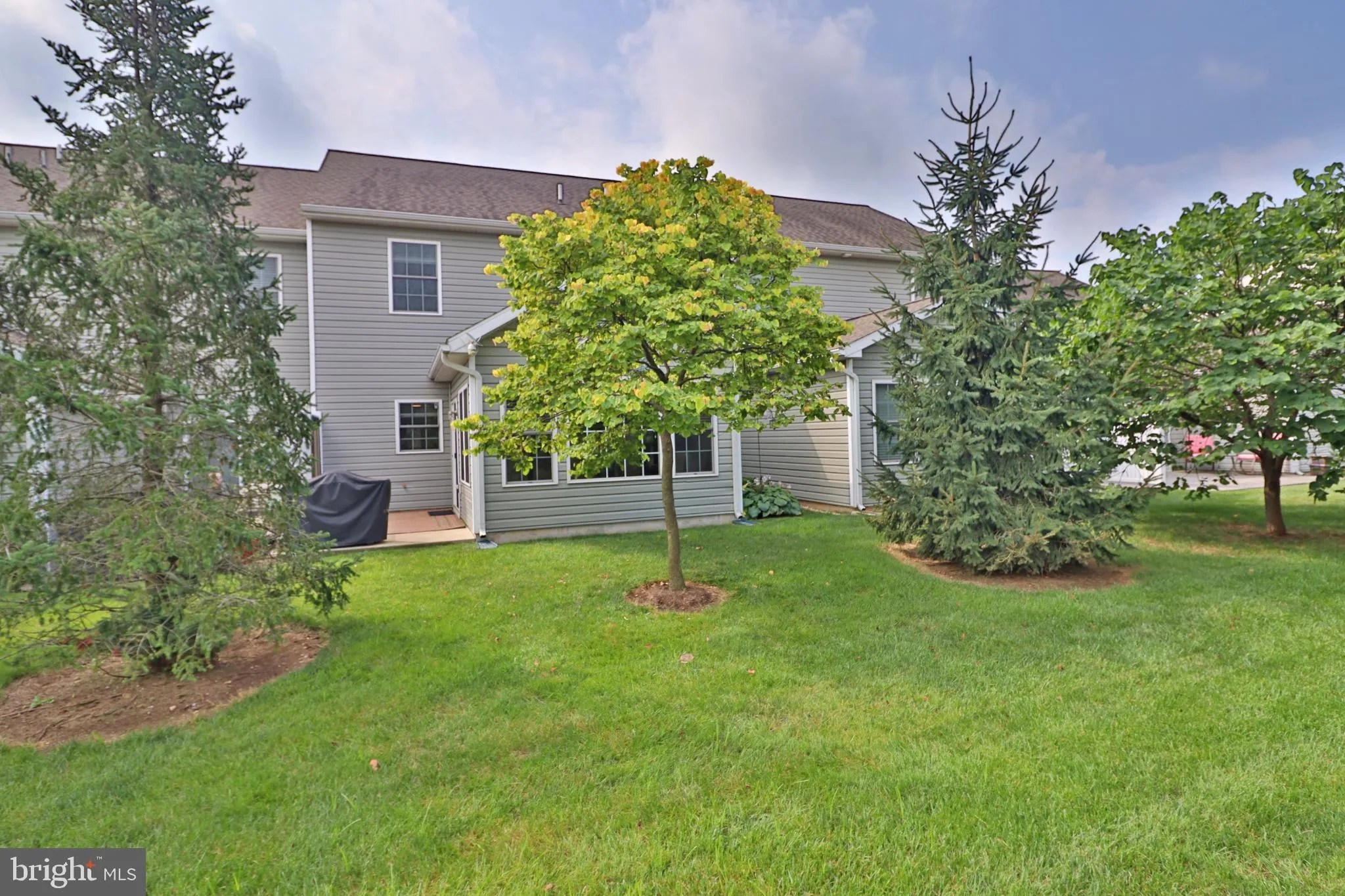 Mount Joy, Pennsylvania 17552, United States, 3 Bedrooms Bedrooms, ,3 BathroomsBathrooms,Residential,Pending,183554