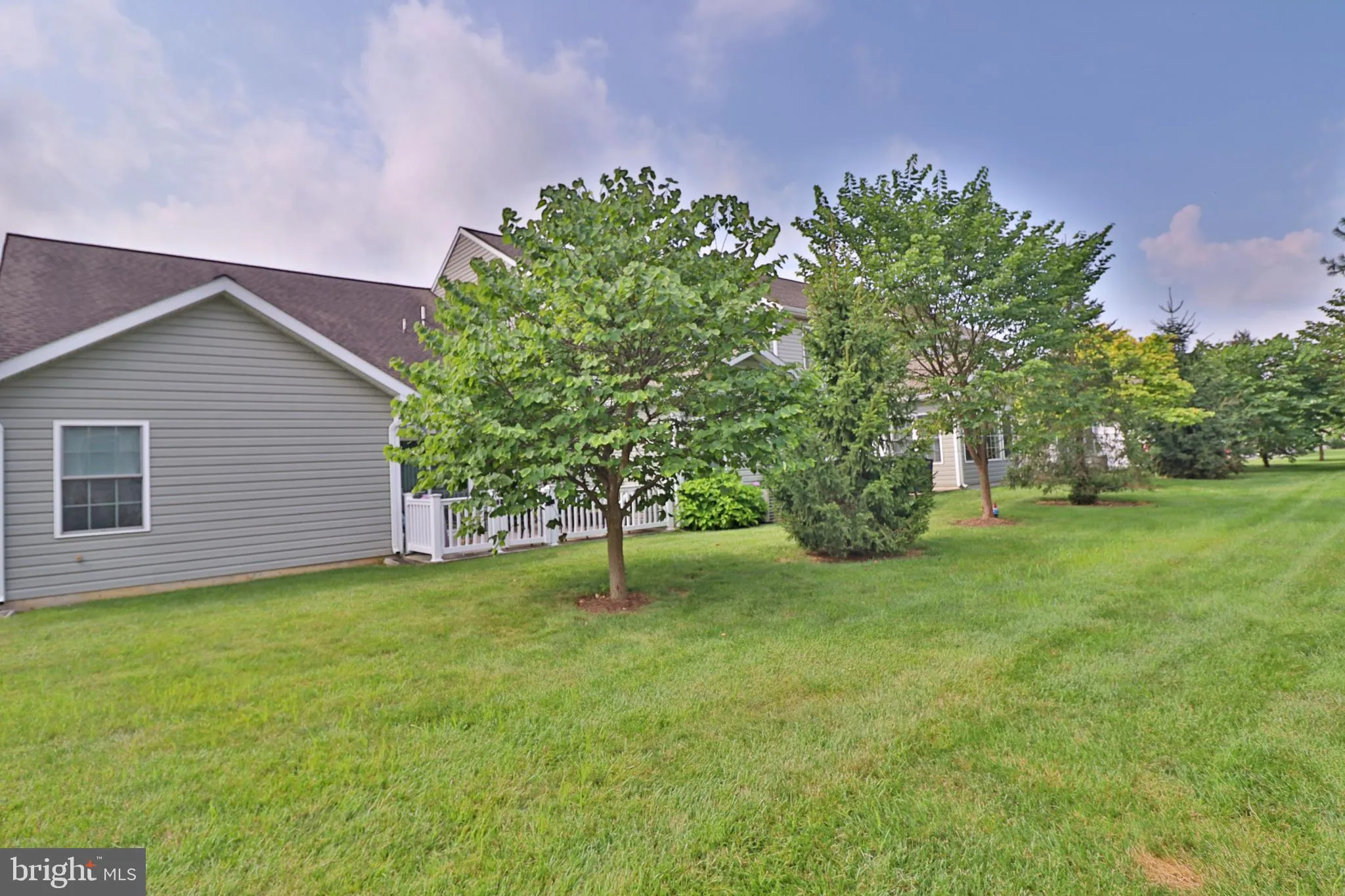 Mount Joy, Pennsylvania 17552, United States, 3 Bedrooms Bedrooms, ,3 BathroomsBathrooms,Residential,Pending,183554