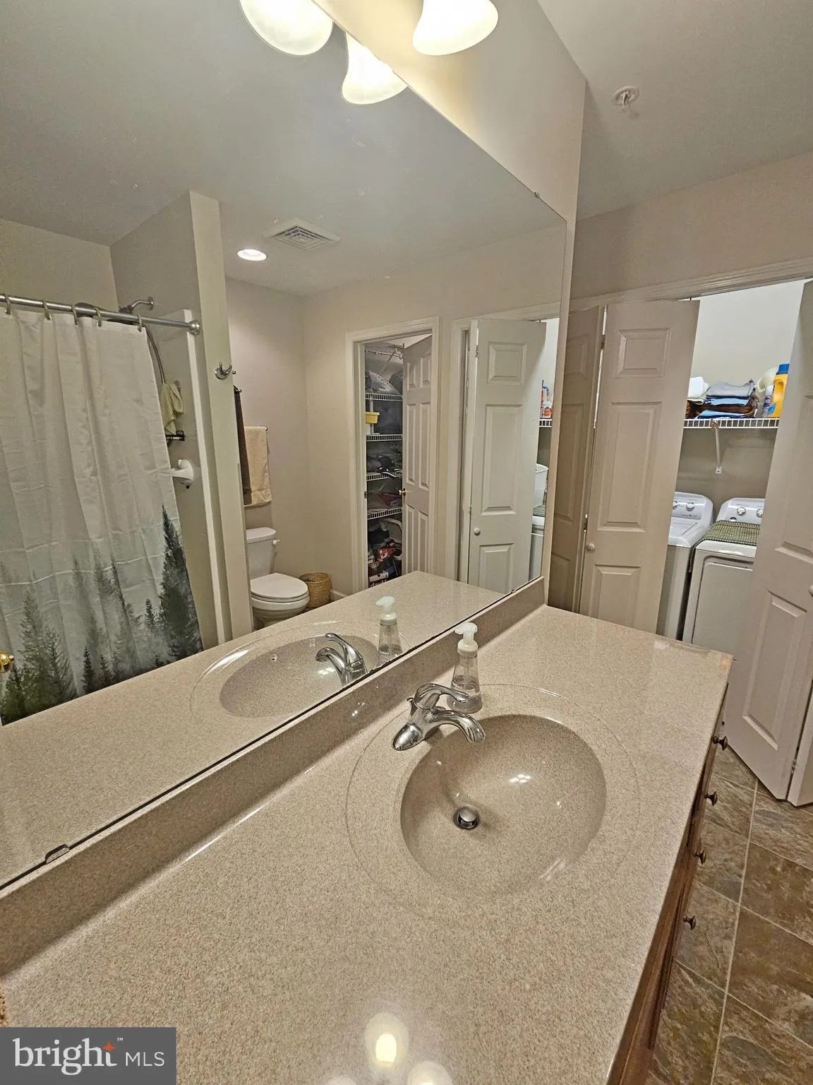 Mount Joy, Pennsylvania 17552, United States, 3 Bedrooms Bedrooms, ,3 BathroomsBathrooms,Residential,Pending,183554