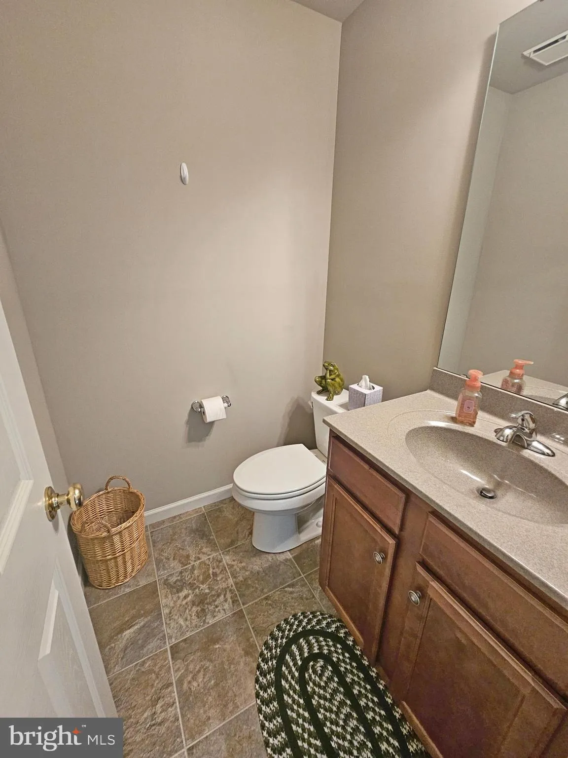 Mount Joy, Pennsylvania 17552, United States, 3 Bedrooms Bedrooms, ,3 BathroomsBathrooms,Residential,Pending,183554