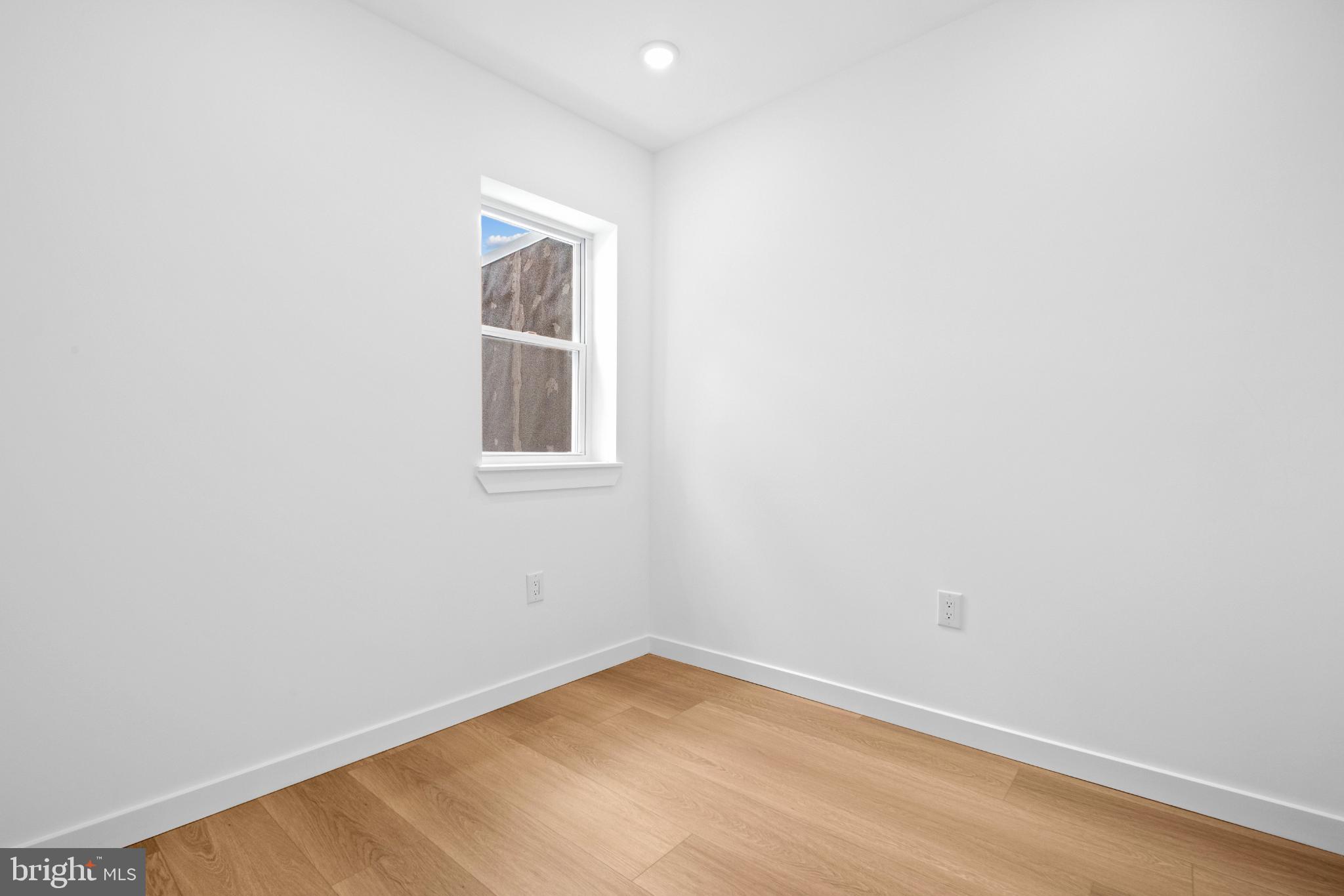 NORRIS SQUARE - Residential