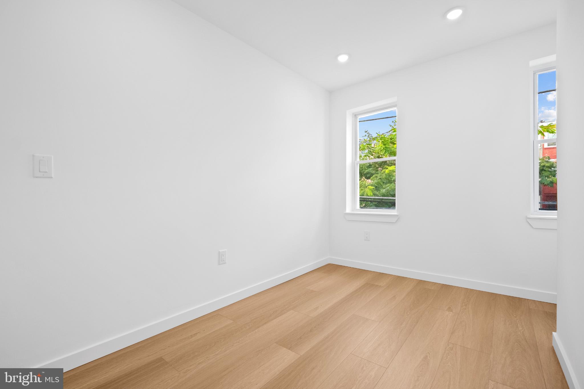 NORRIS SQUARE - Residential